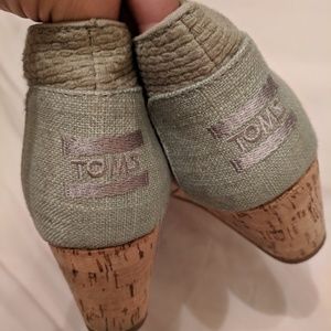 Tom wedges in silver blue (more blue)